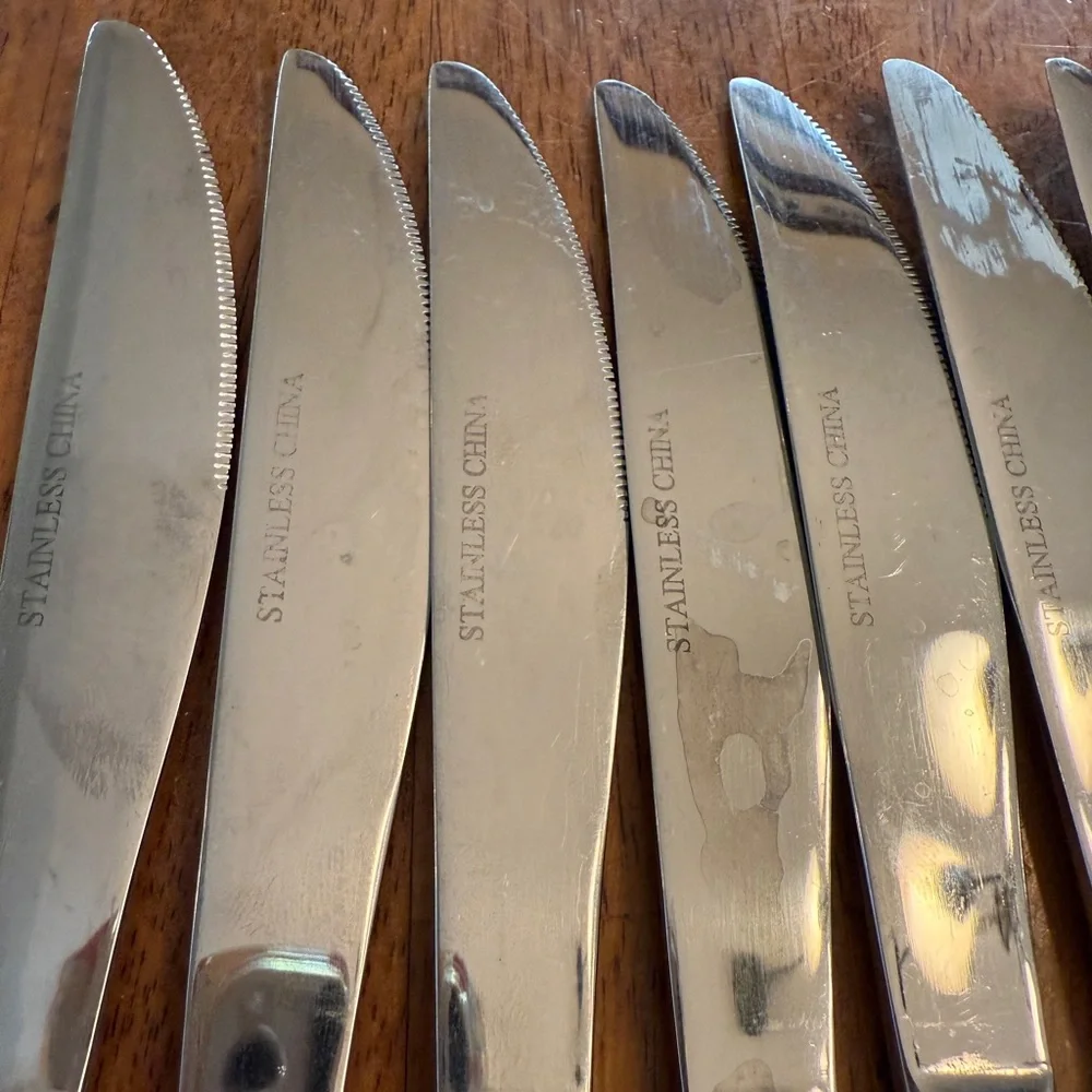 Lot Of‎ 8 Stainless Steel Butter Knives Dinner Knife Solid Square Ends